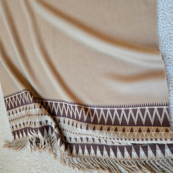 Cecchi e Cecchi Luxury Wool Wrap Scarf Southwest Aztec - Picture 11 of 16